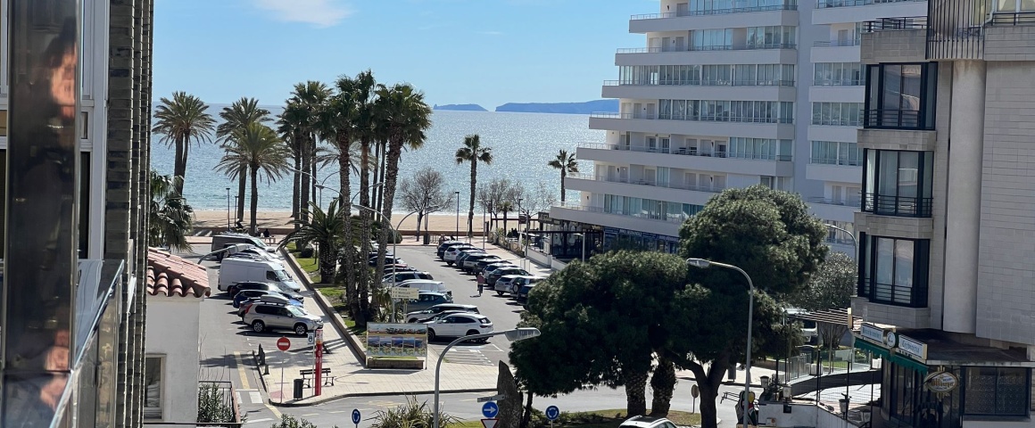 22 avenida de la playa, ROSES, 17480, 2 Habitaciones Habitaciones, ,2 BathroomsBathrooms,Piso,En venta,avenida de la playa,4,1014